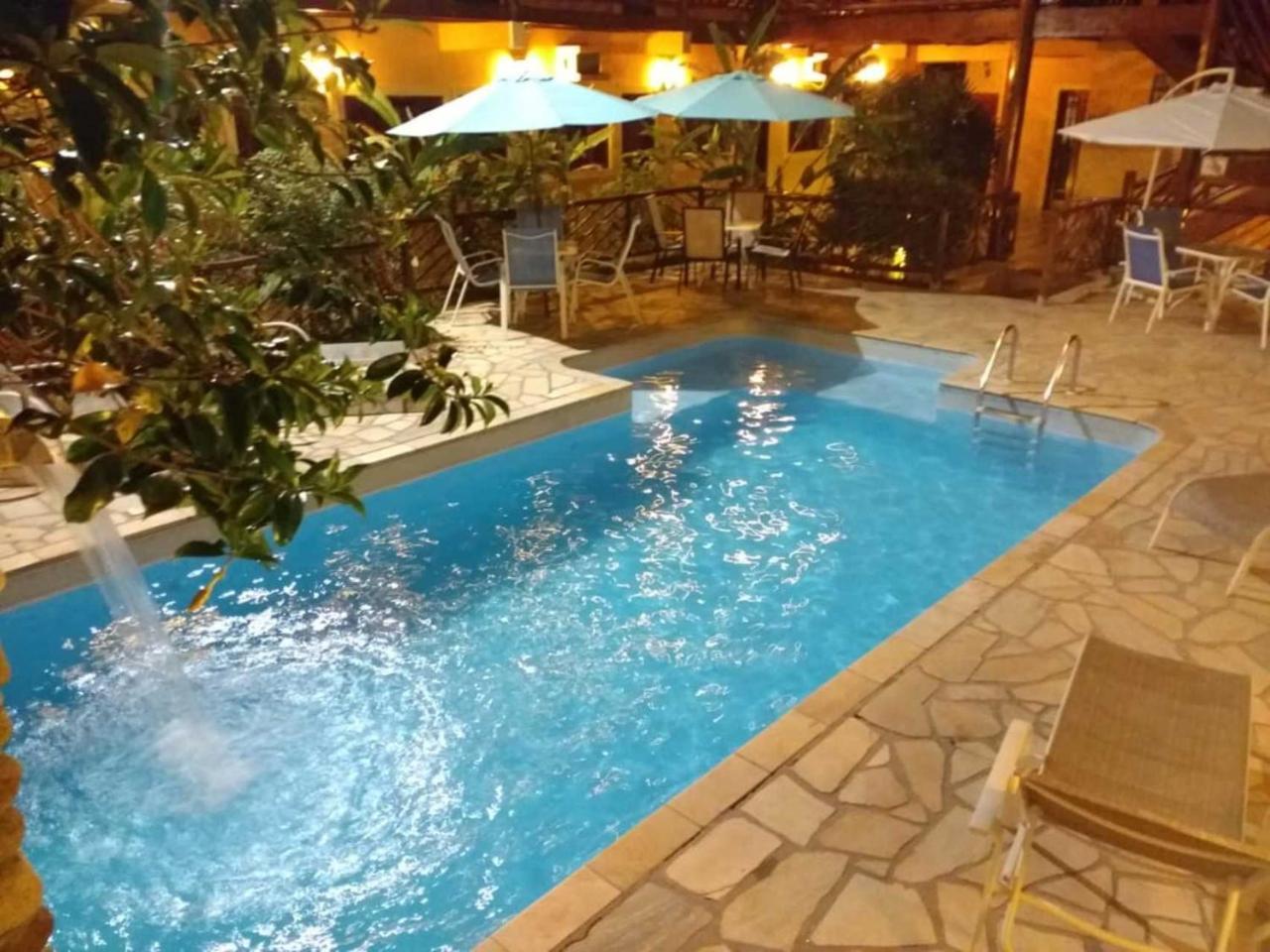 Pousada Maui Hotel Ubatuba Kültér fotó